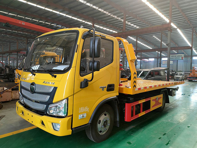 東營道路救援：24小時(shí)專業(yè)道路救援服務(wù)